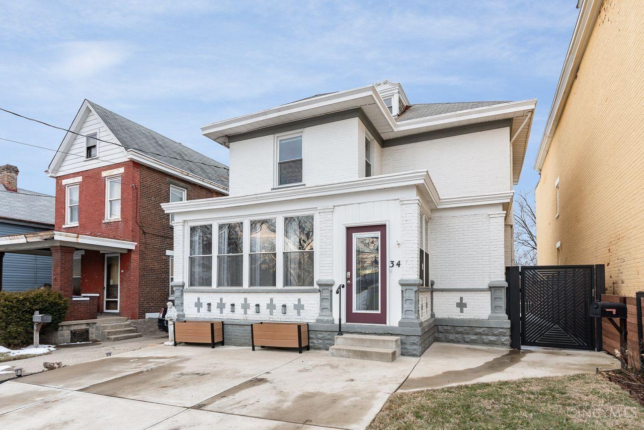 34 Baker Avenue