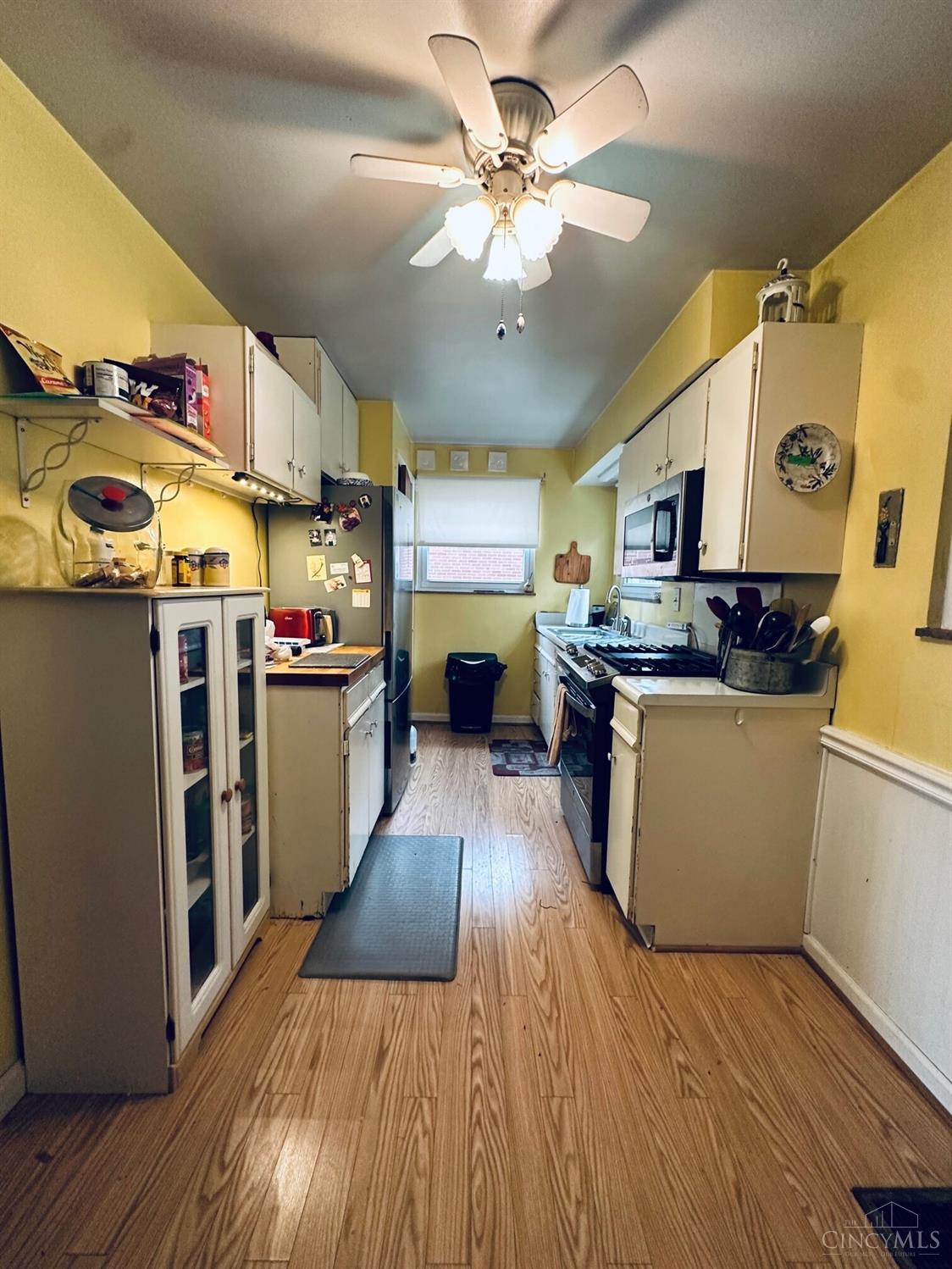 193 W Crest Drive