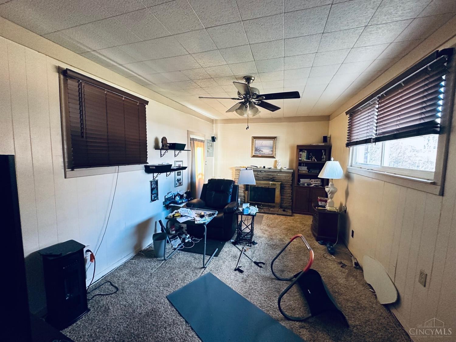 193 W Crest Drive