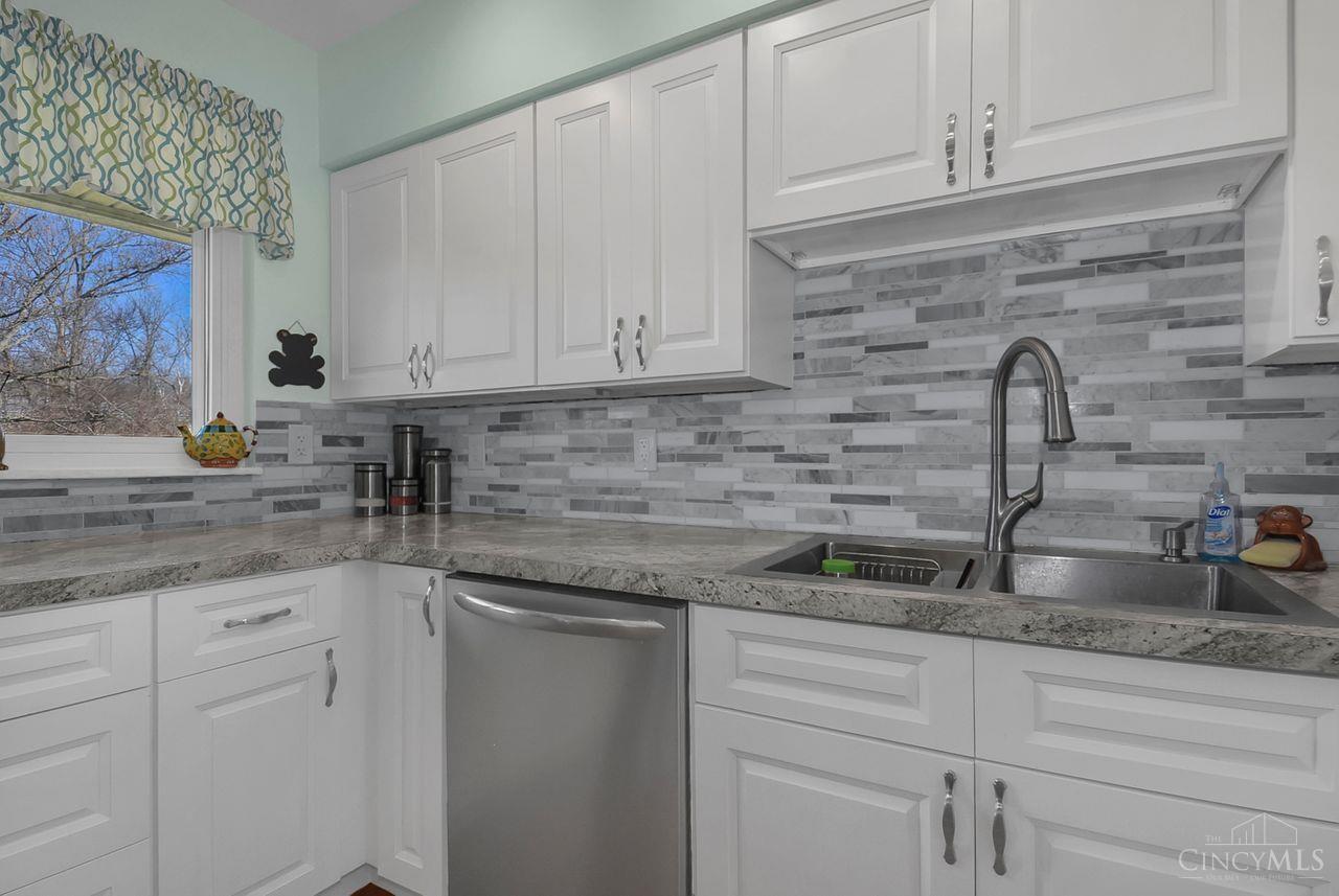 1586 Blueorchard Drive