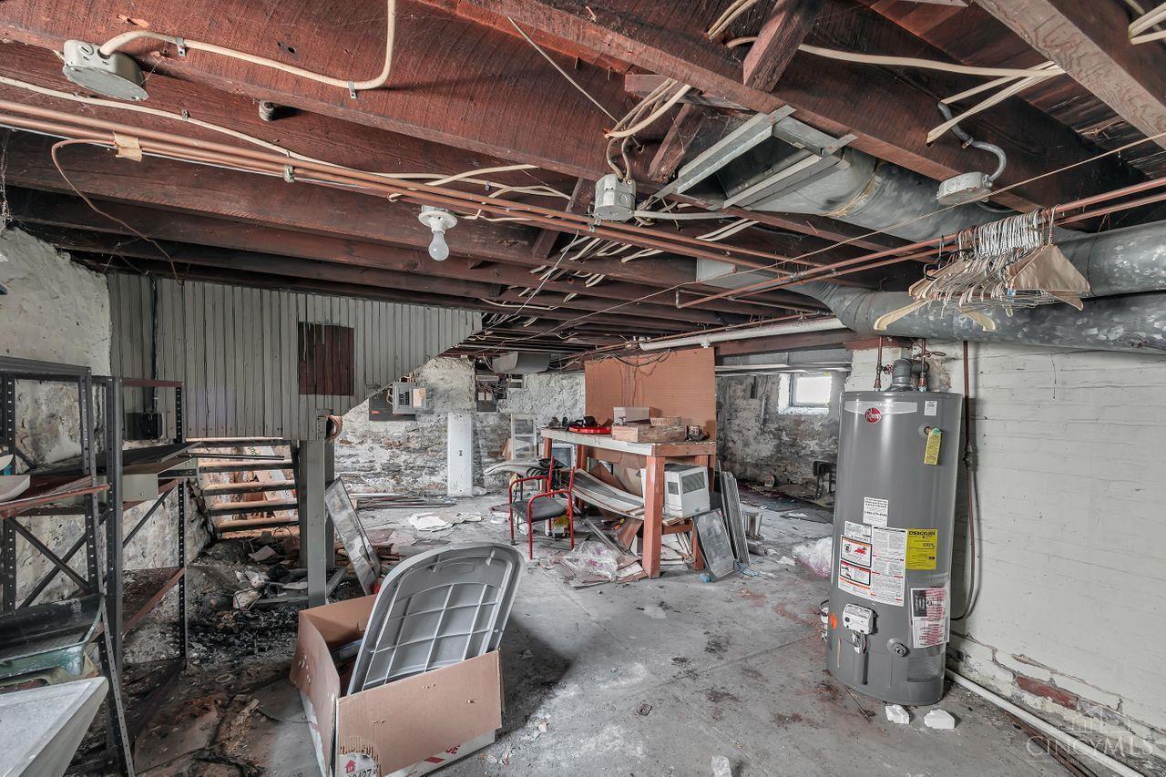 5552 Montgomery Road