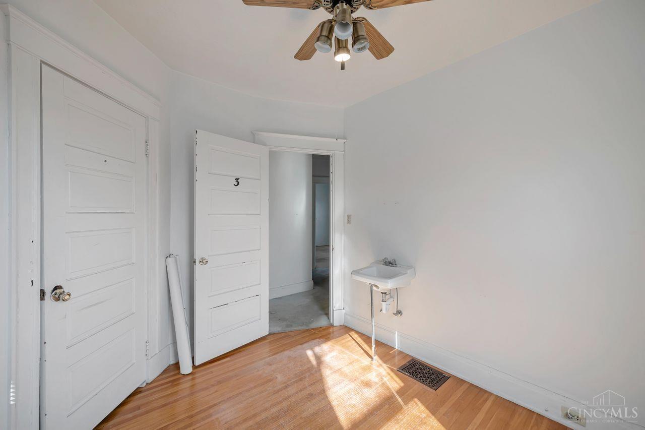 5552 Montgomery Road
