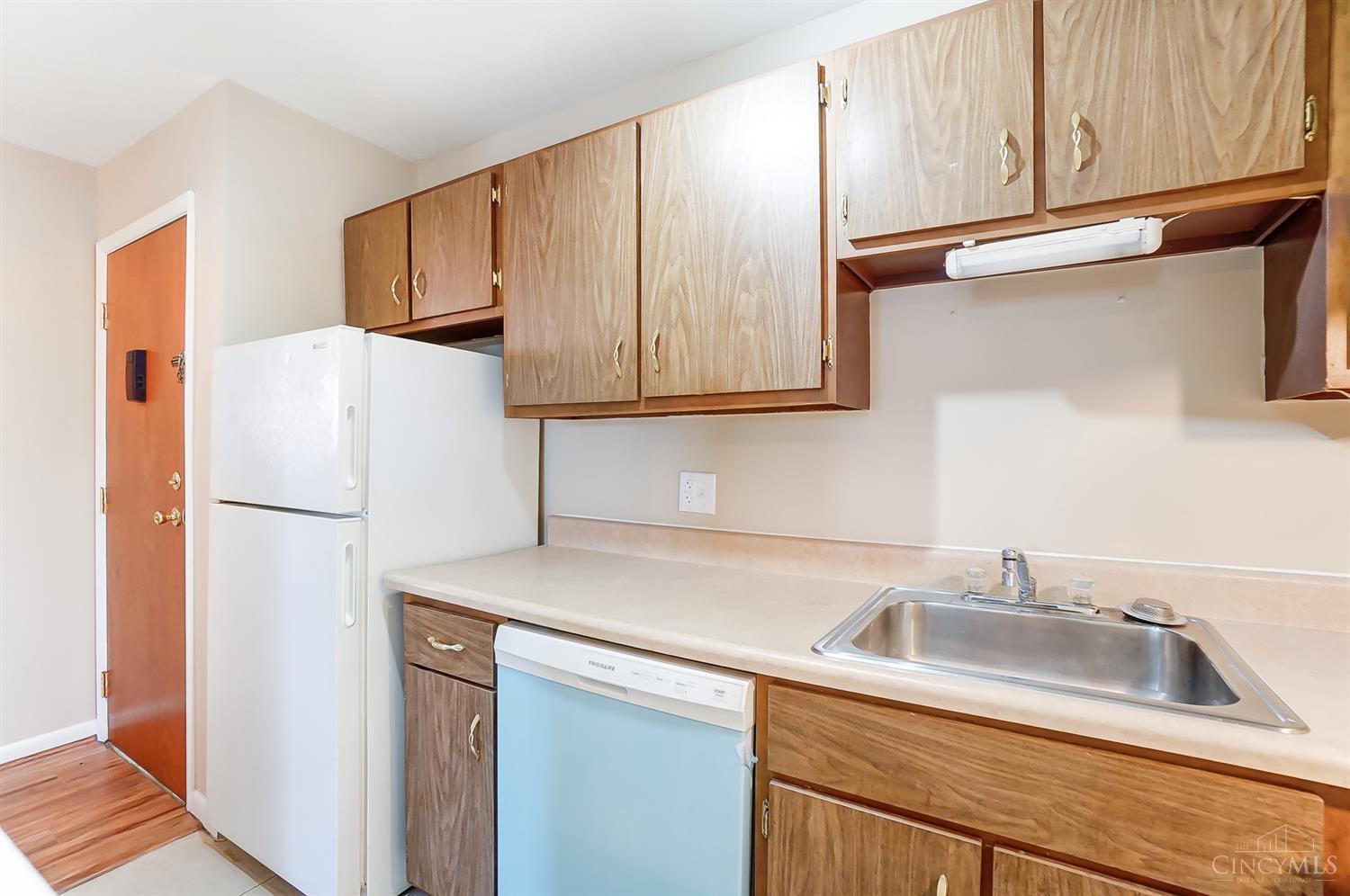4901 Chalet Drive 307