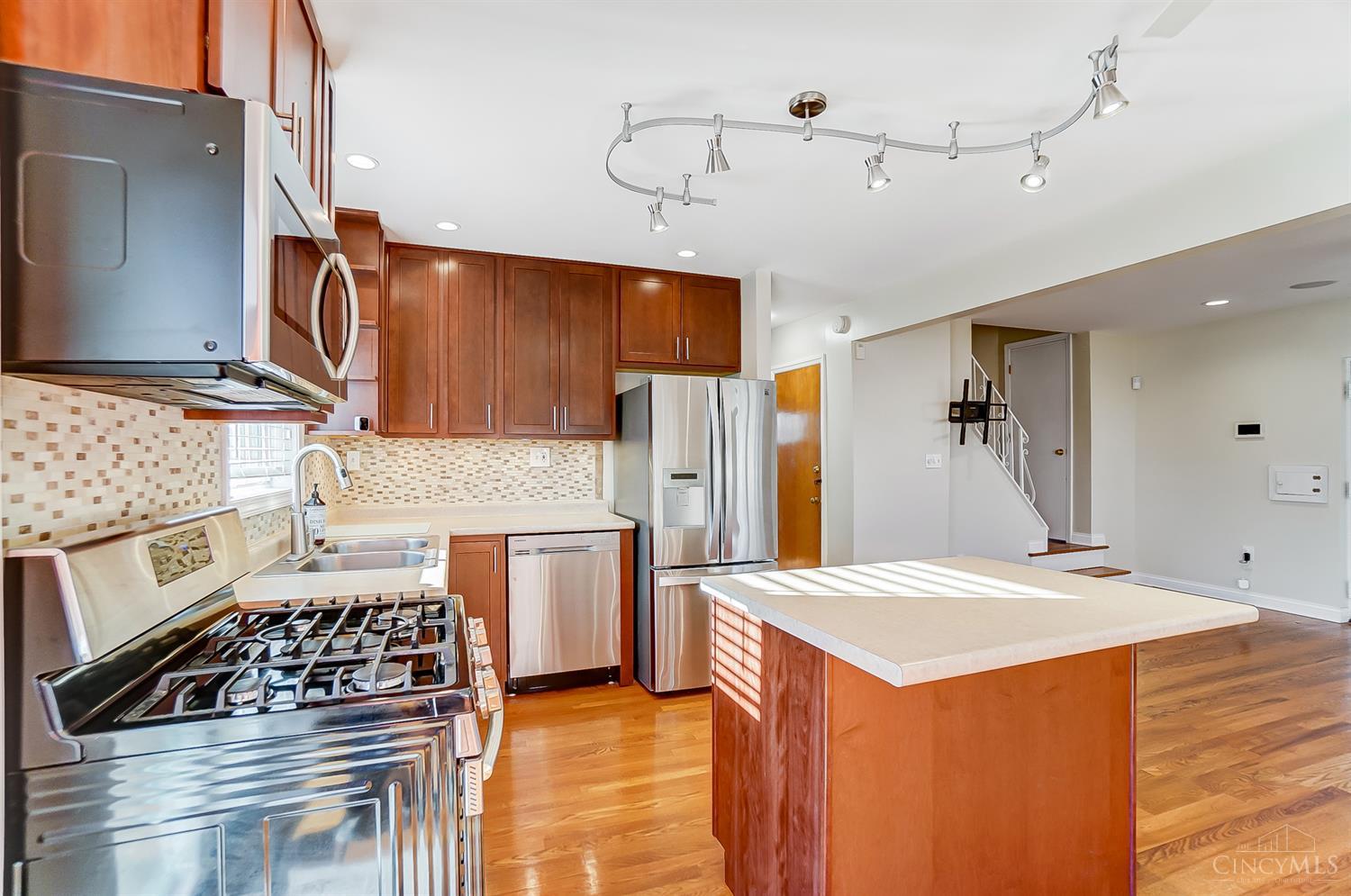 5371 Sidney Road