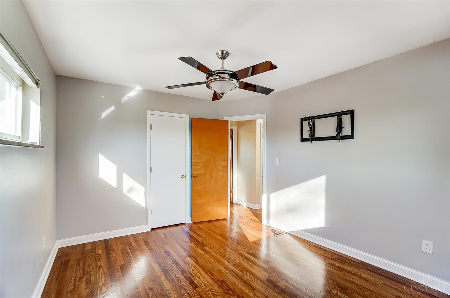 5371 Sidney Road