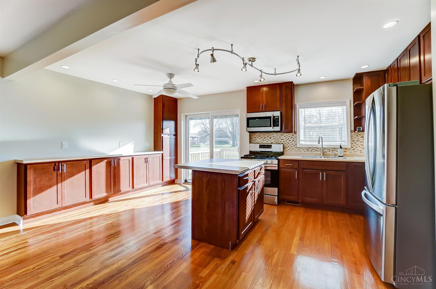 5371 Sidney Road