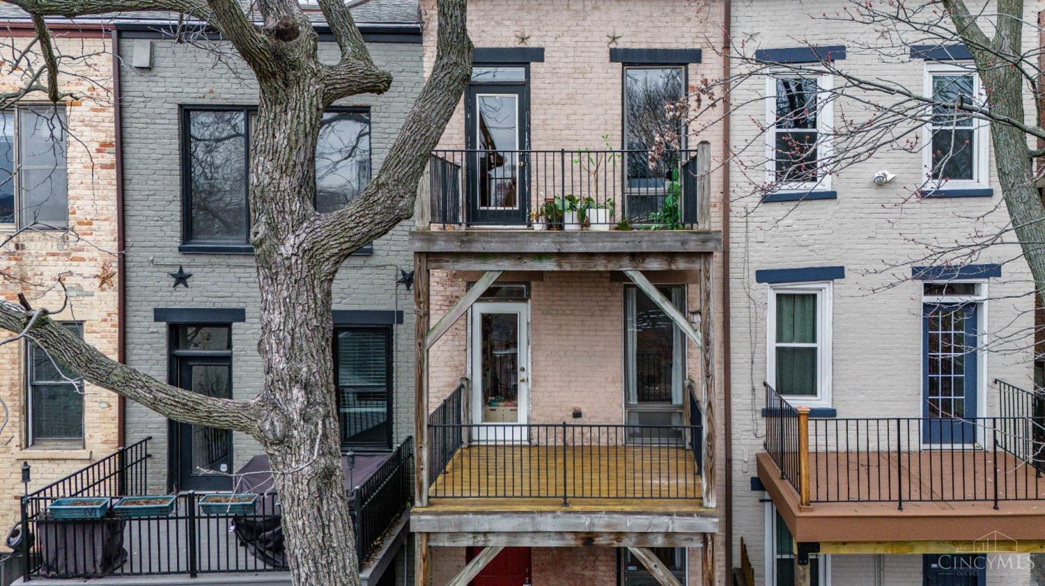333 Milton Street