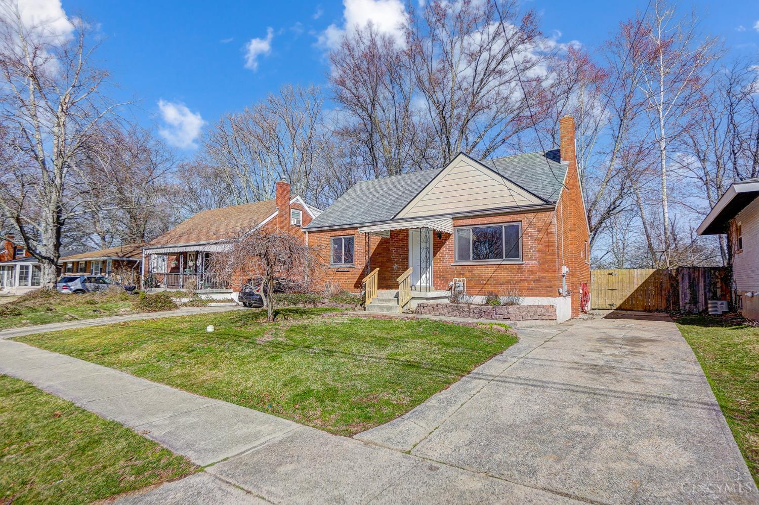 7110 Bluecrest Drive
