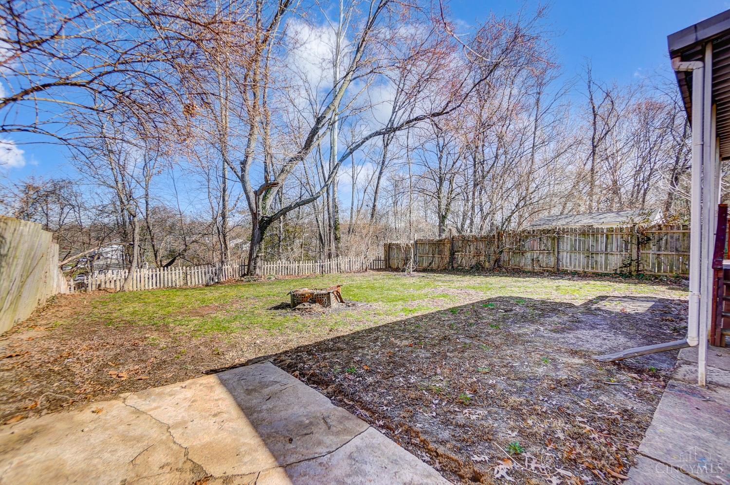 7110 Bluecrest Drive