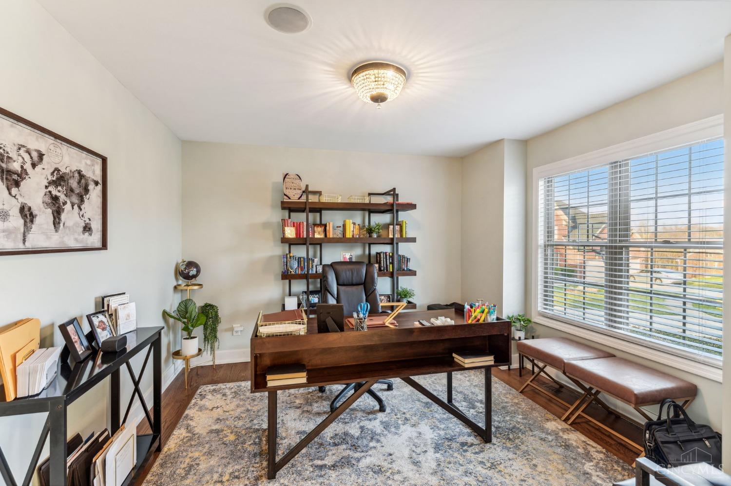 8371 Courtier Lane