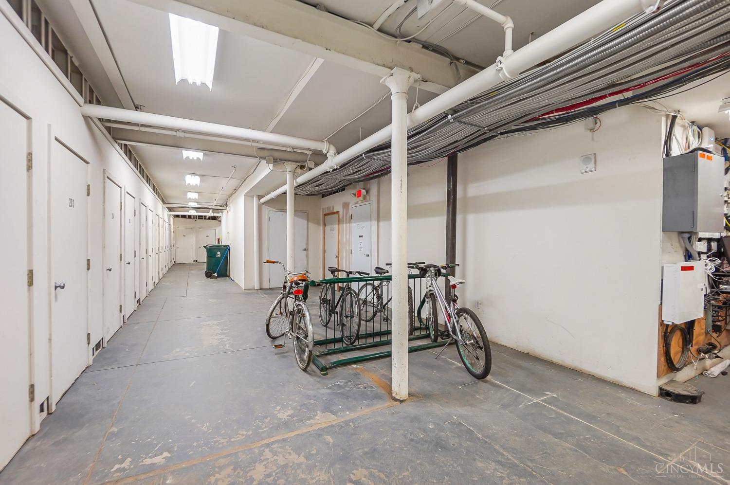 417 Vine Street 602