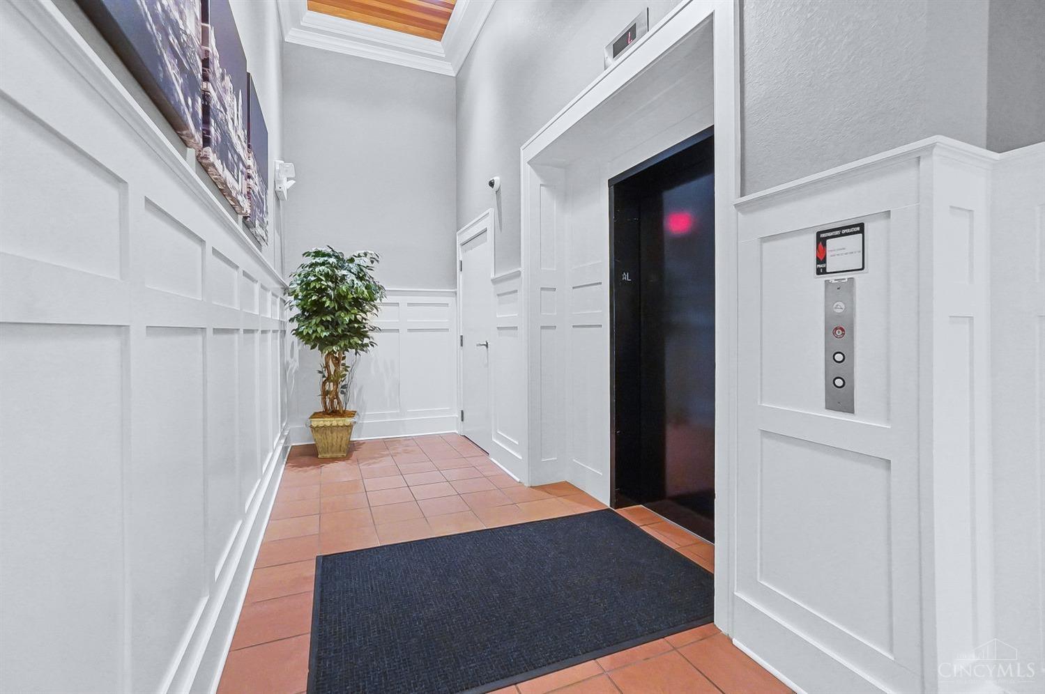417 Vine Street 602