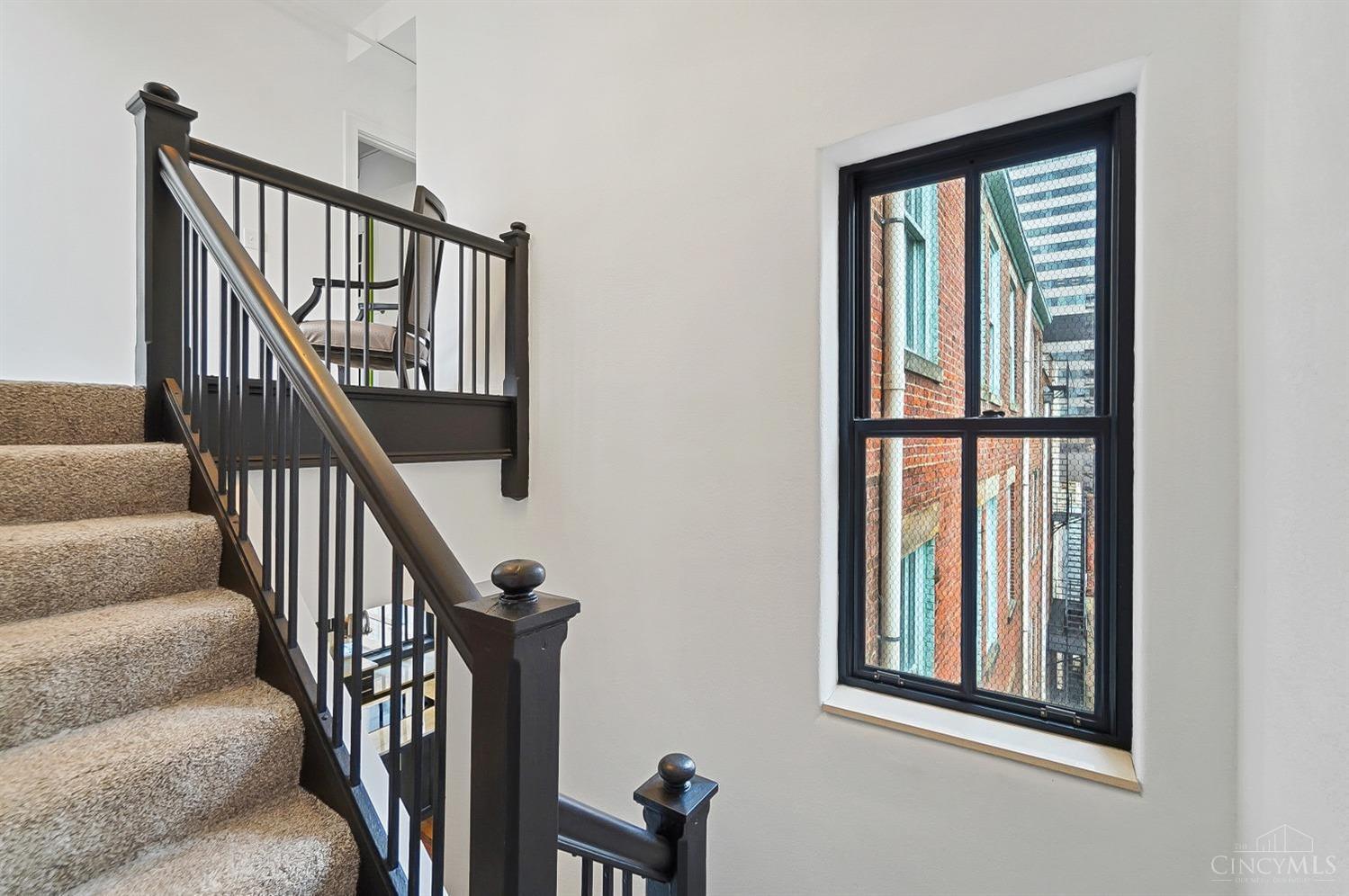 417 Vine Street 602