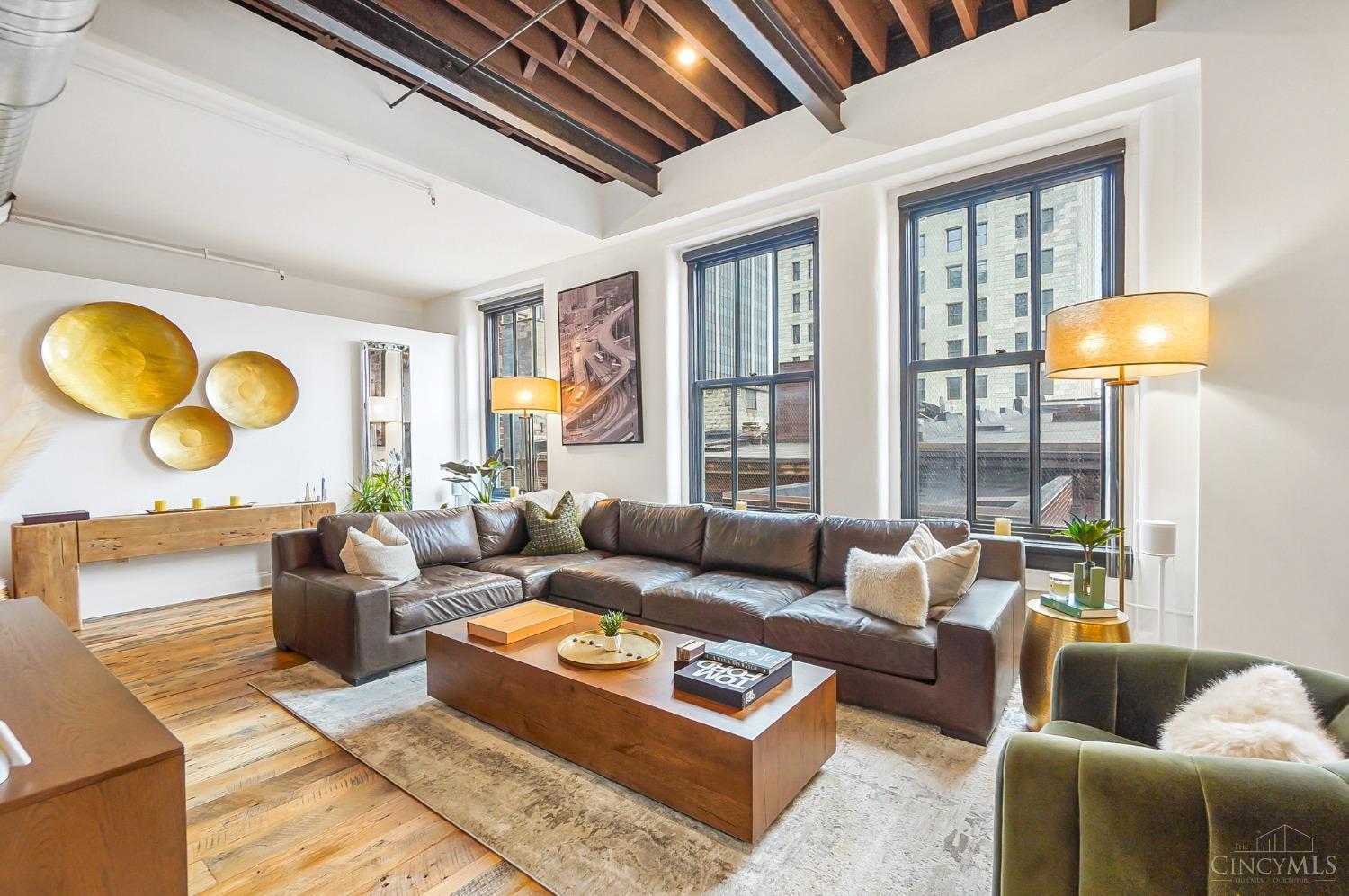 417 Vine Street 602