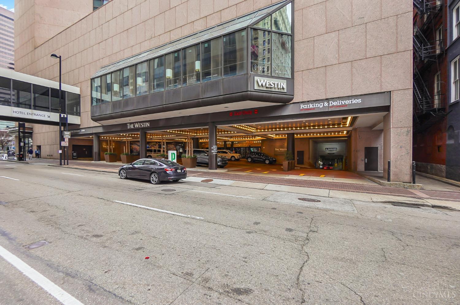 417 Vine Street 602