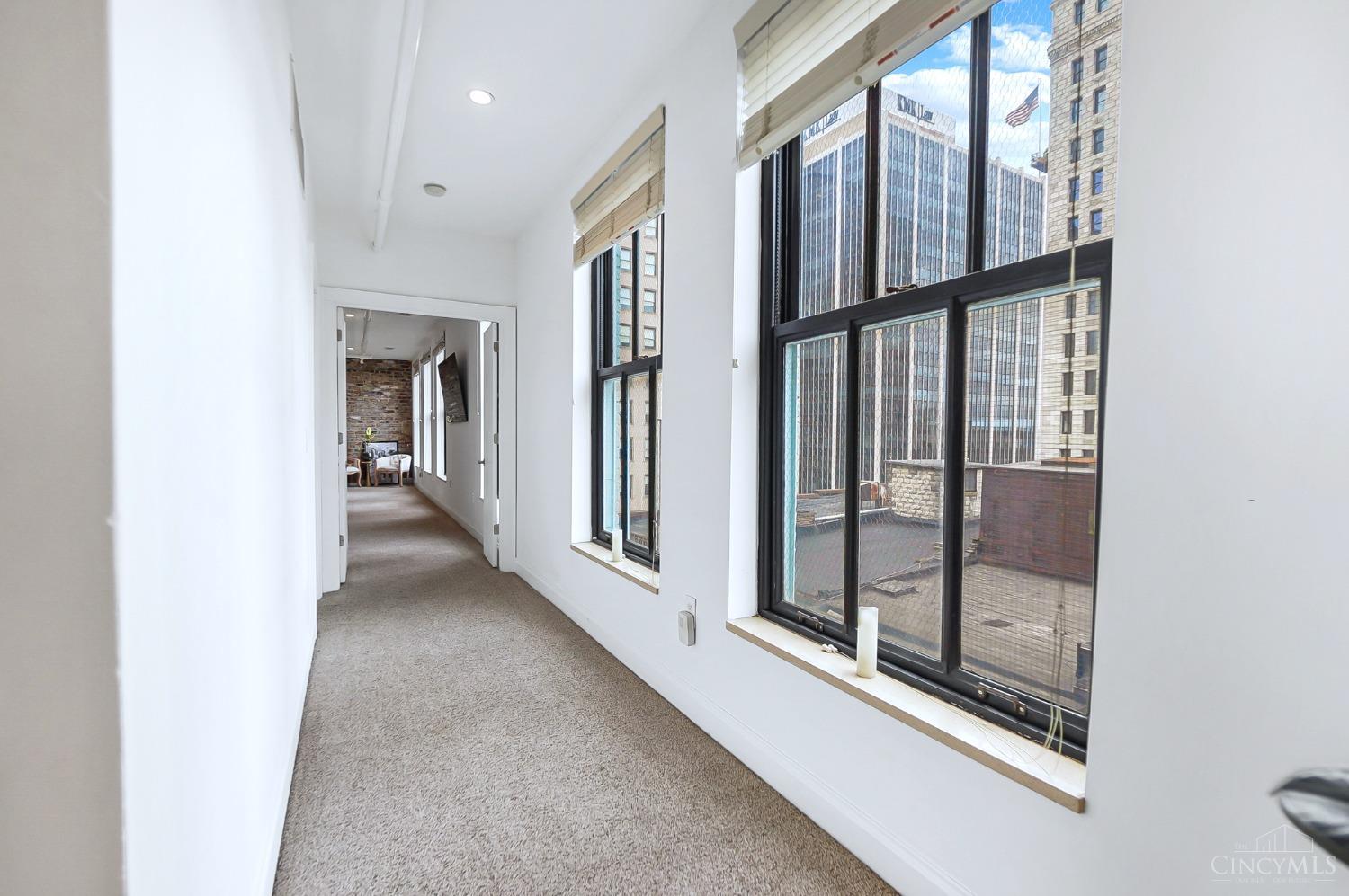 417 Vine Street 602