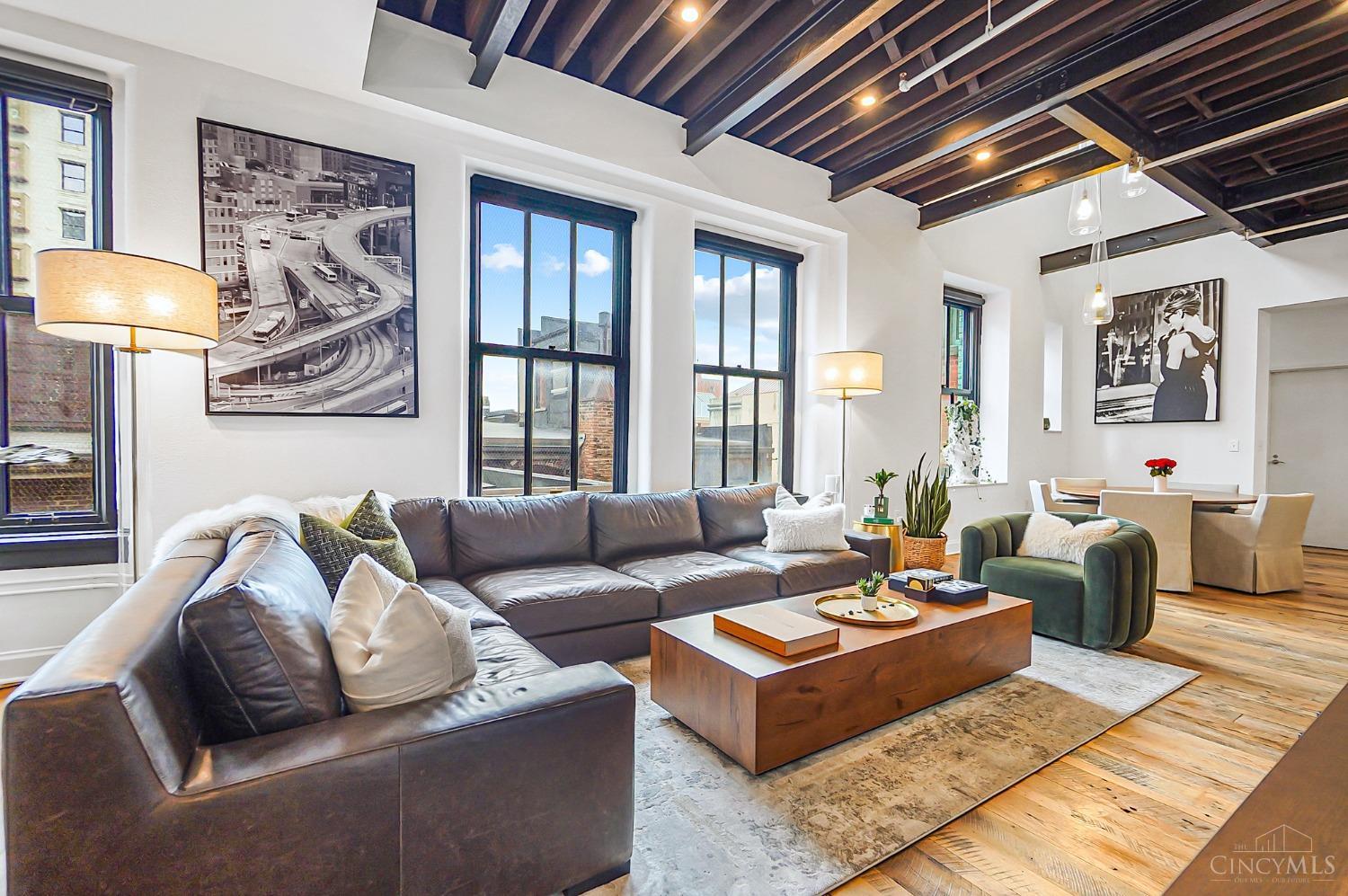 417 Vine Street 602