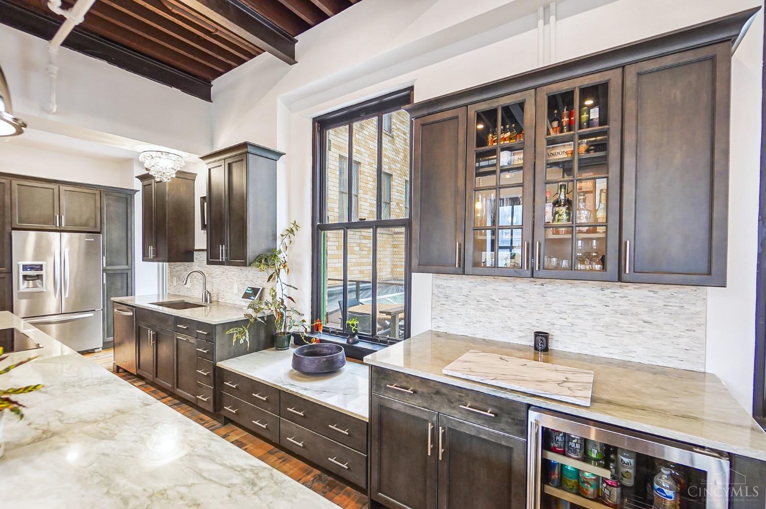 417 Vine Street 602