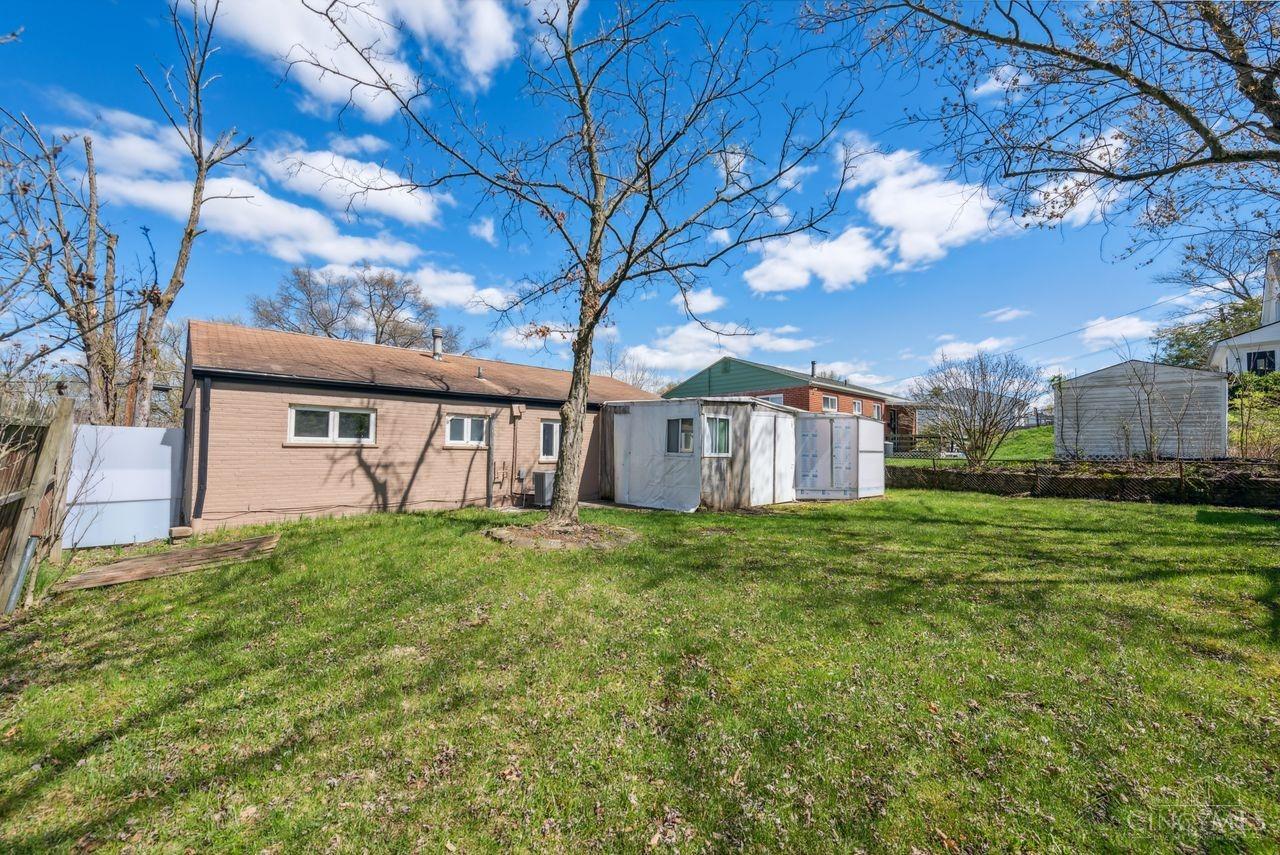 2785 Sandhurst Drive