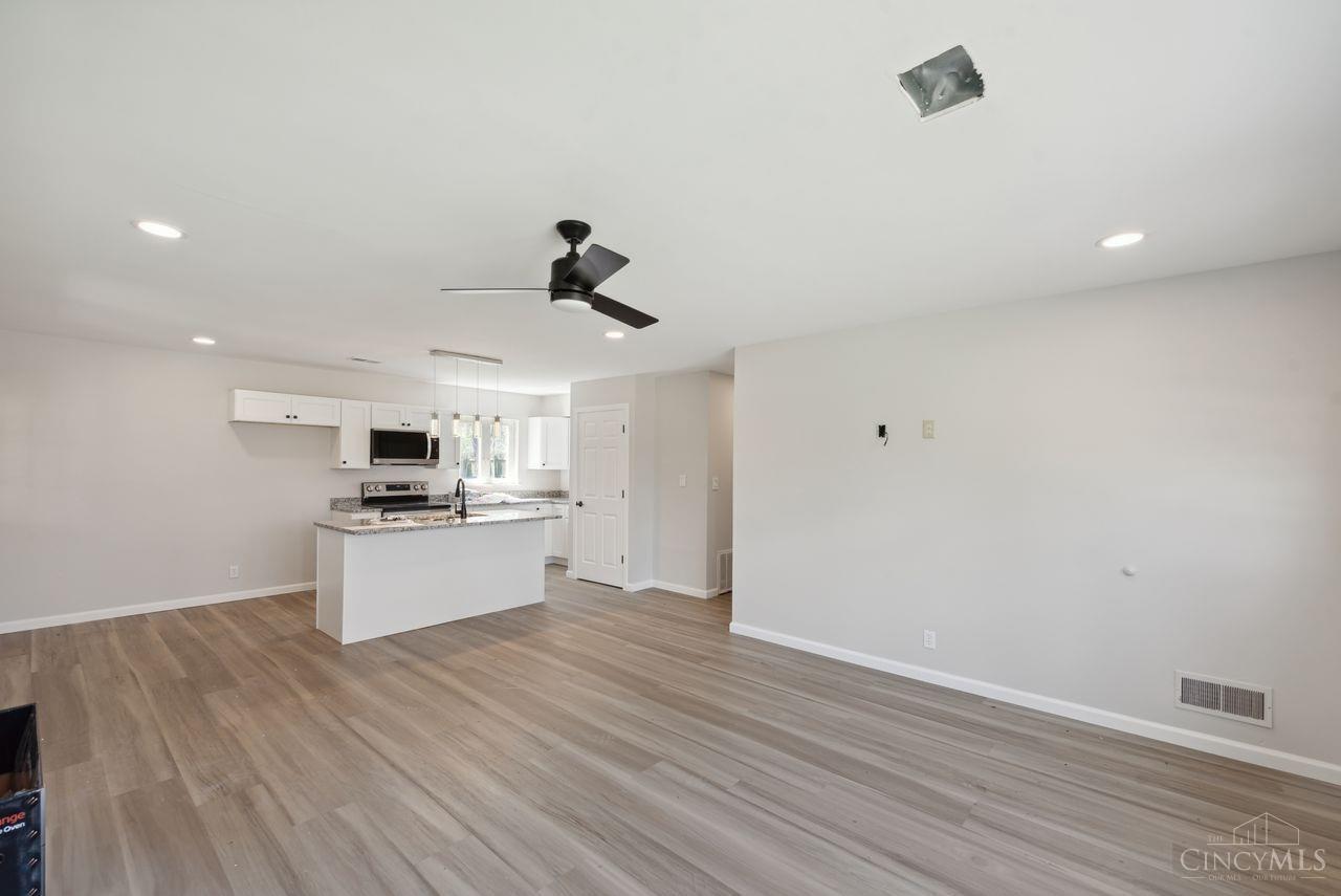 2785 Sandhurst Drive