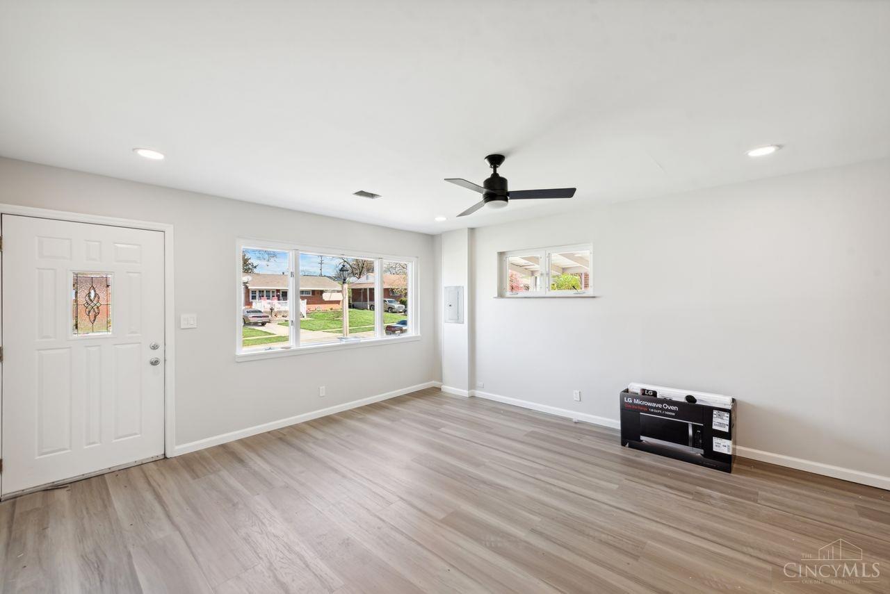 2785 Sandhurst Drive