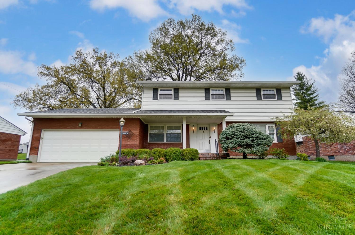 6200 Kingoak Drive