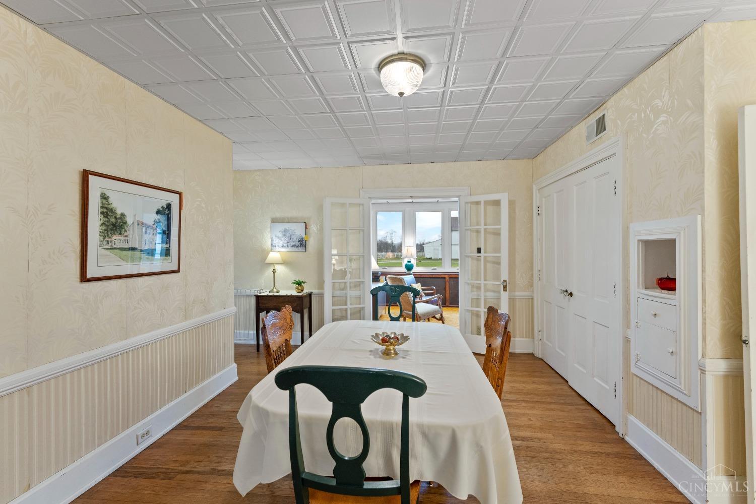 890 Wards Corner Road