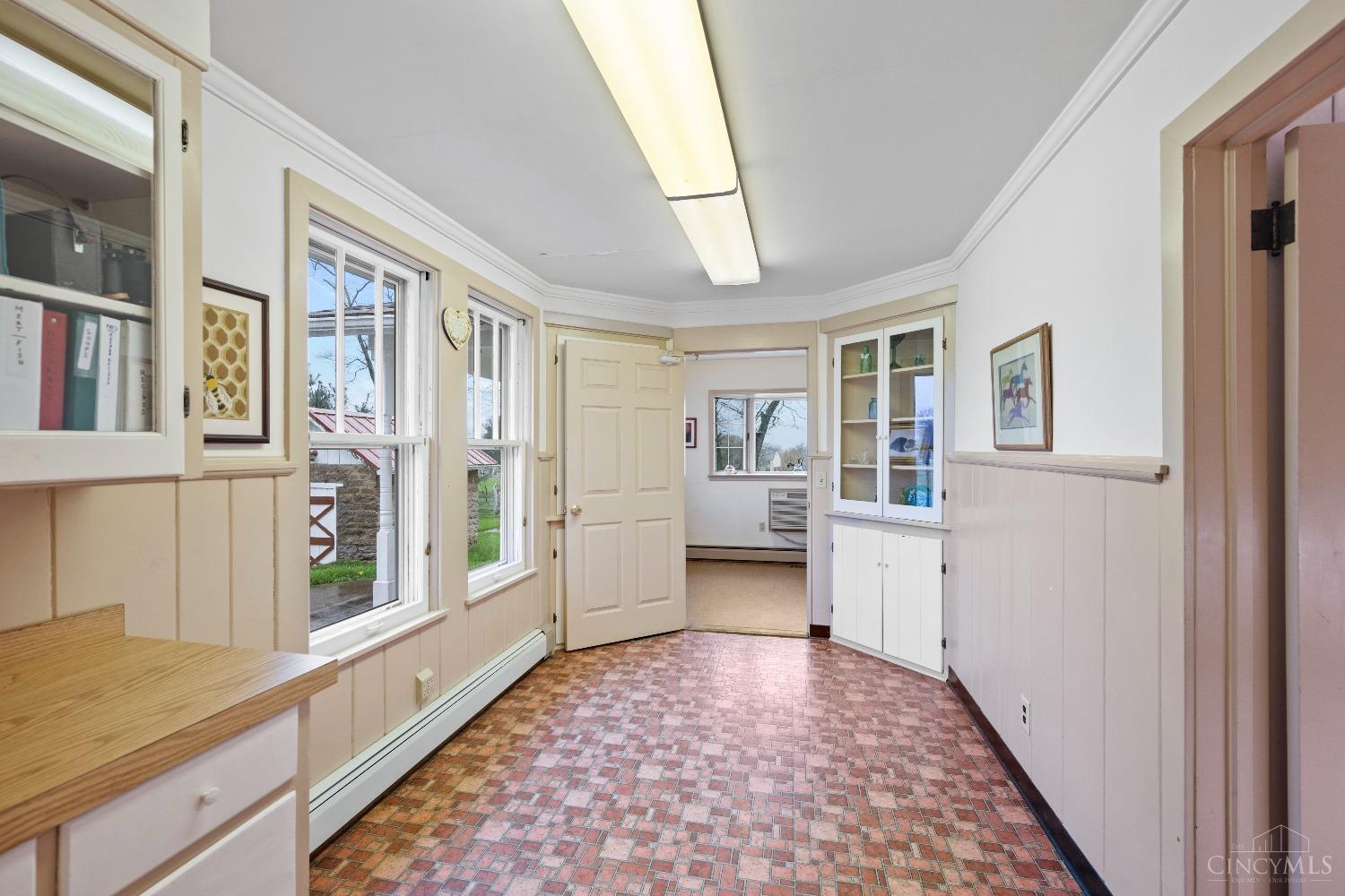890 Wards Corner Road