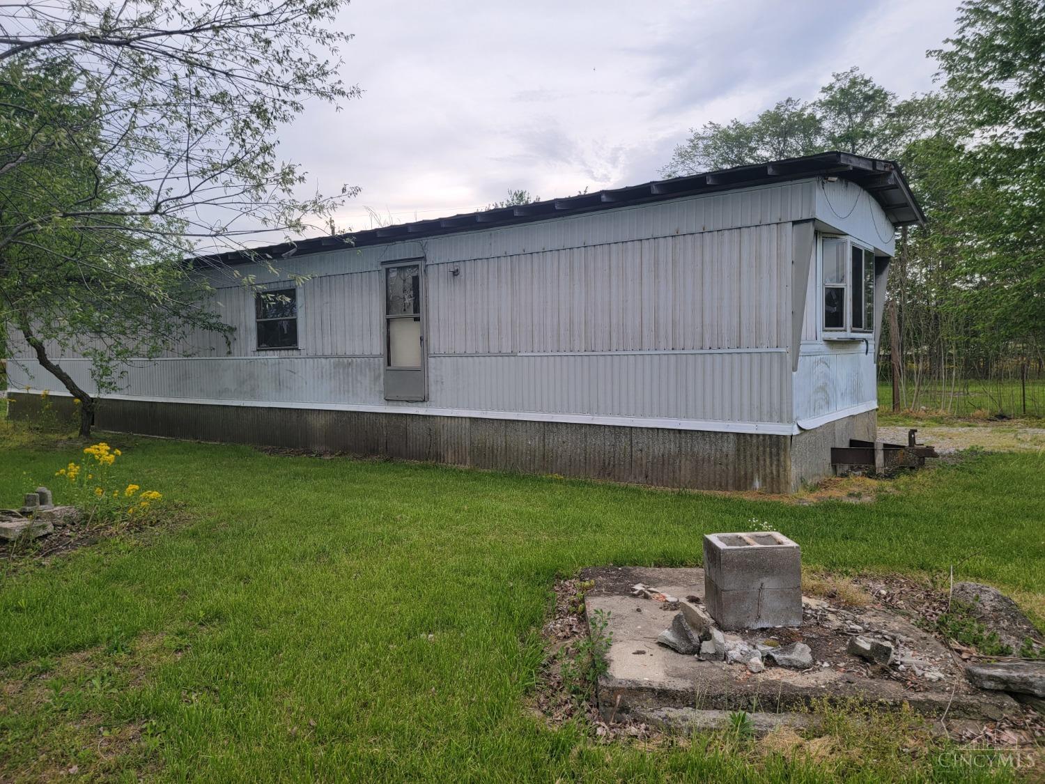 12754 Five Points Mowrystown Road