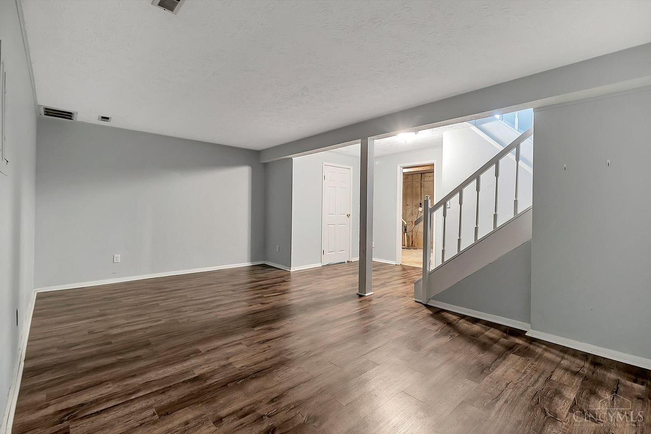 2985 Mossy Brink Court