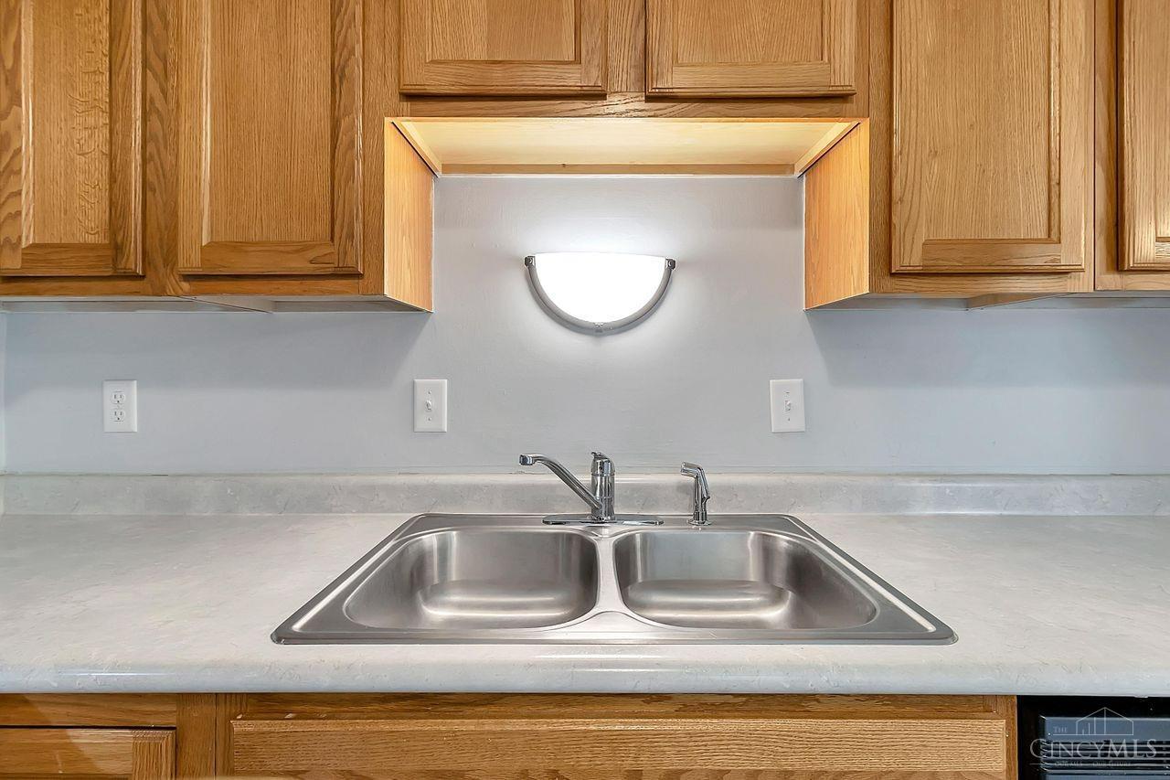 2985 Mossy Brink Court