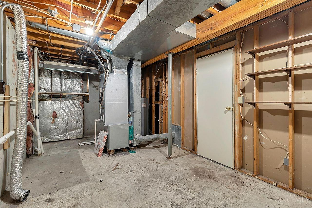2985 Mossy Brink Court