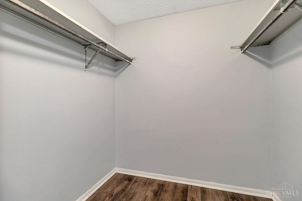 2985 Mossy Brink Court