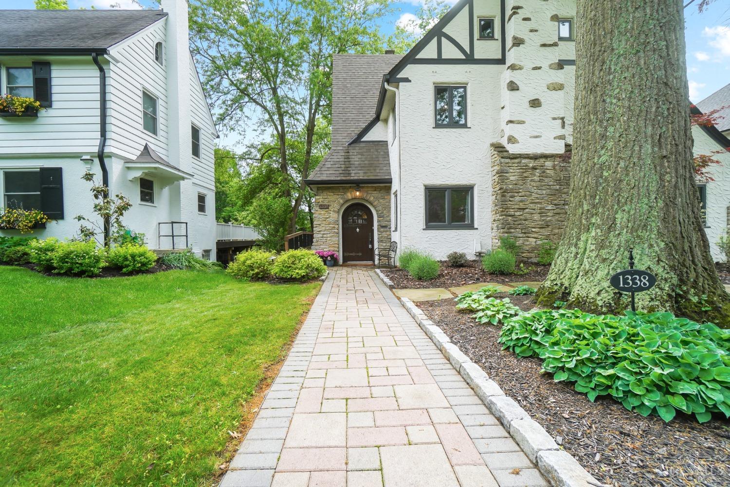 1338 Park Ridge Place