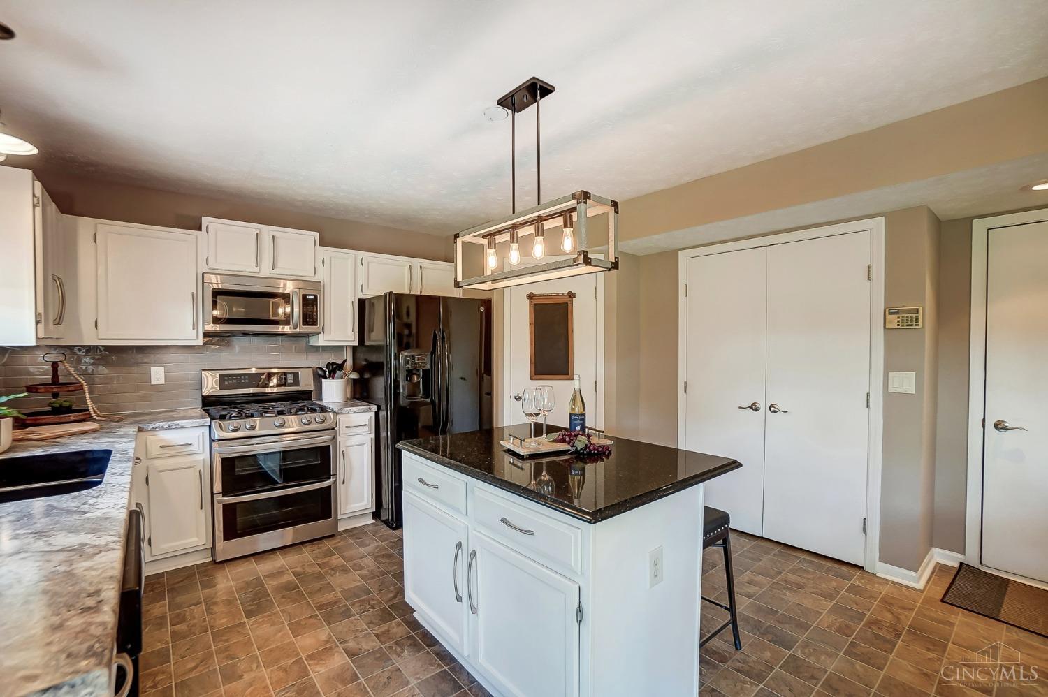 588 Weeping Willow Lane