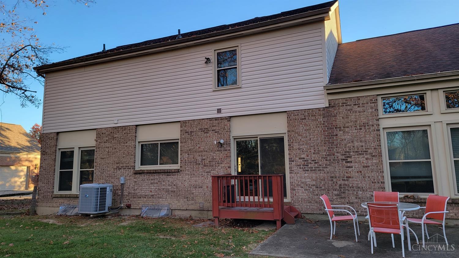 6388 Timbers Court