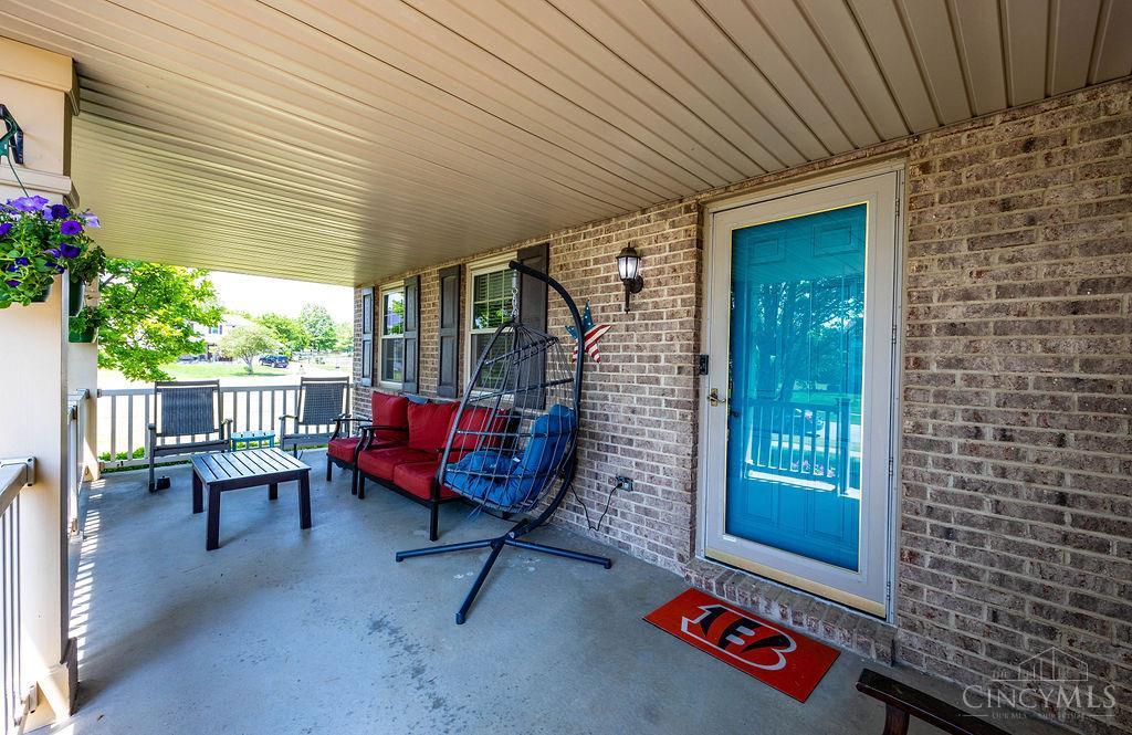 7716 Bridgewater Lane