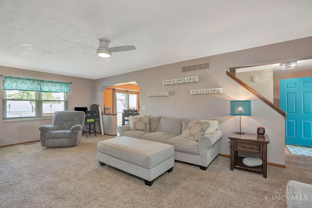 7716 Bridgewater Lane