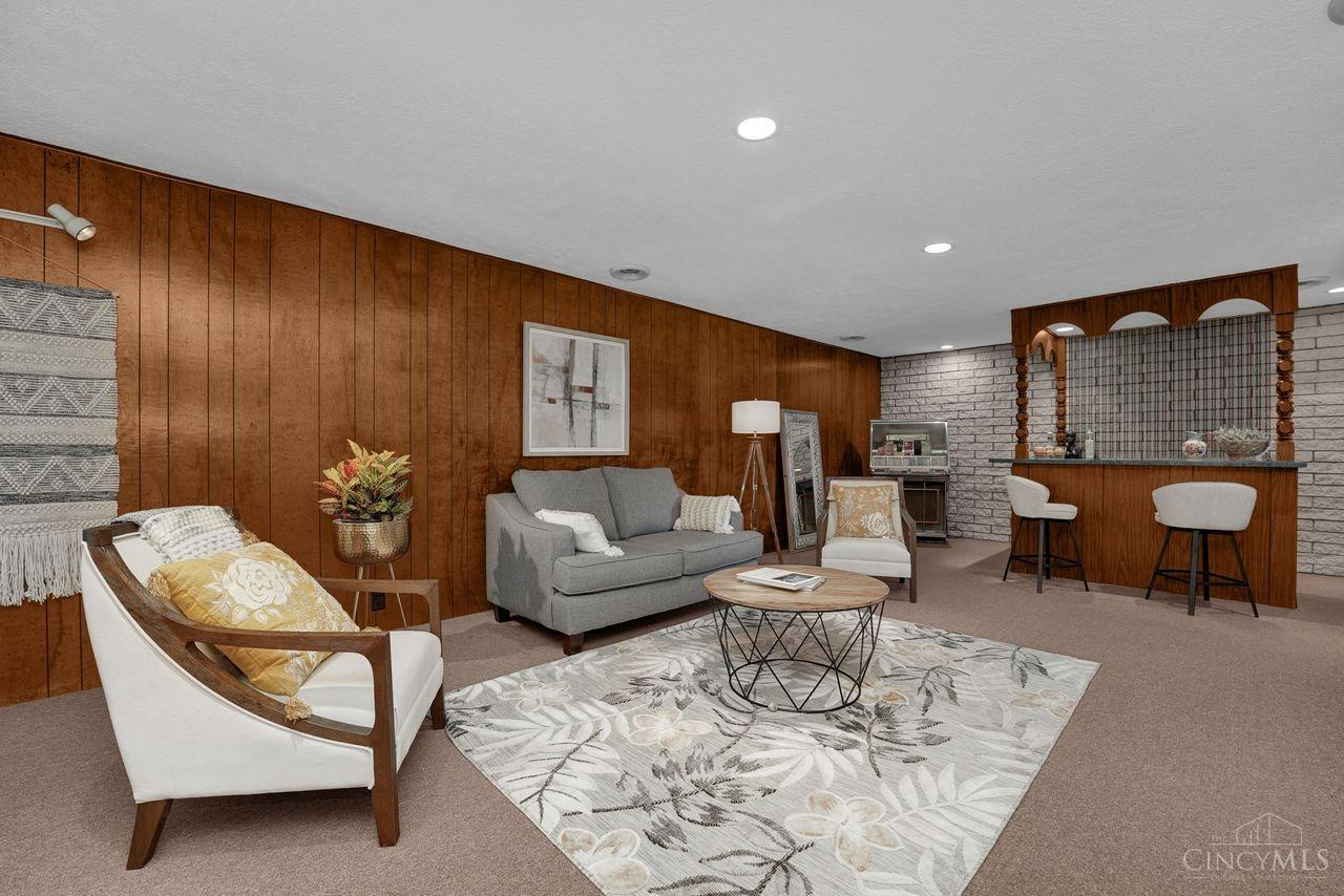 5791 Cleves Warsaw Pike