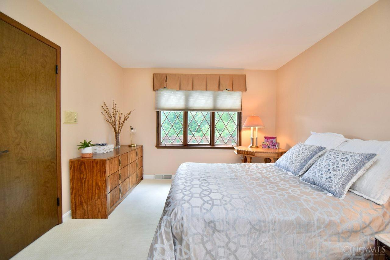 5791 Cleves Warsaw Pike