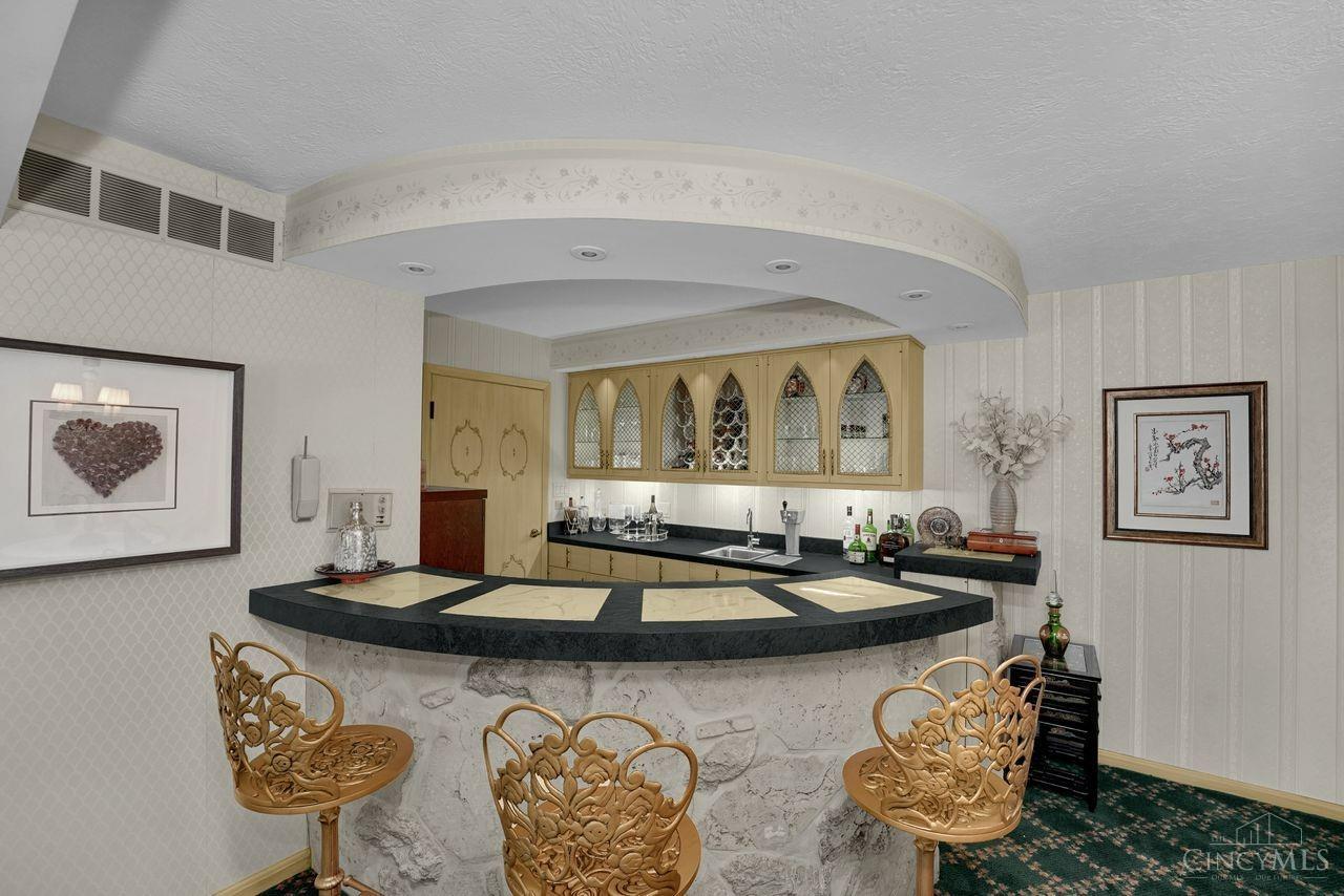 5791 Cleves Warsaw Pike