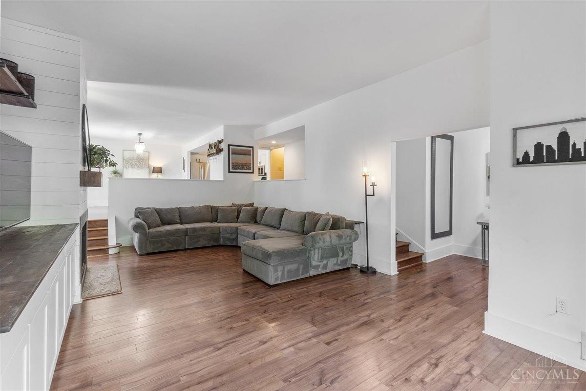 2302 Dana Avenue 2302