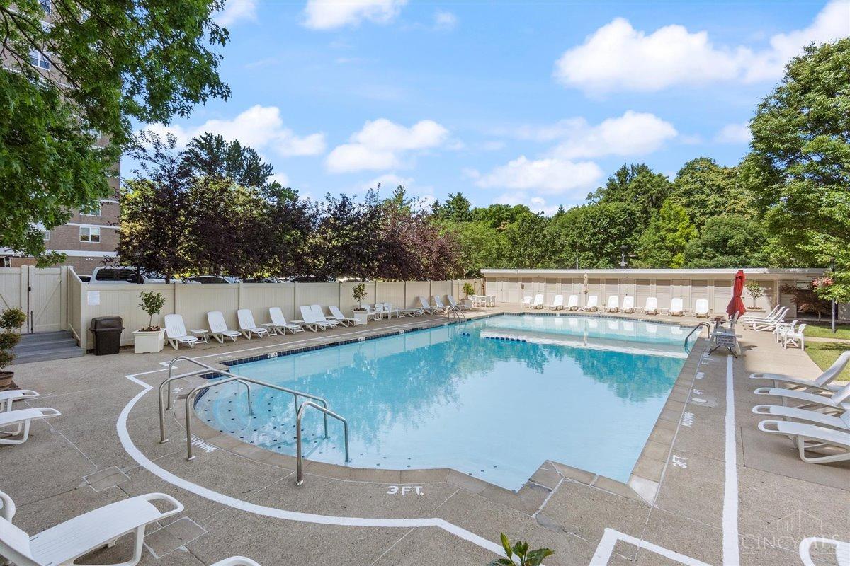 2302 Dana Avenue 2302