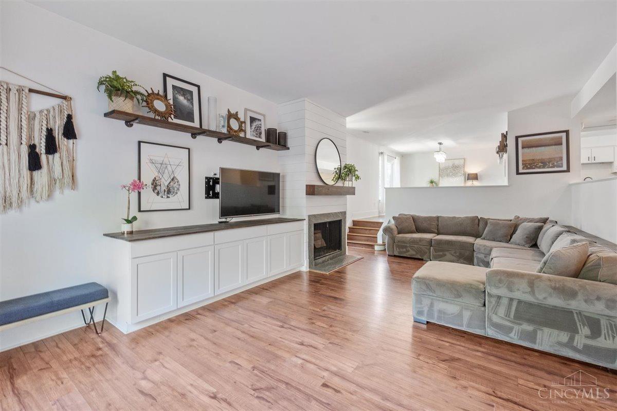 2302 Dana Avenue 2302