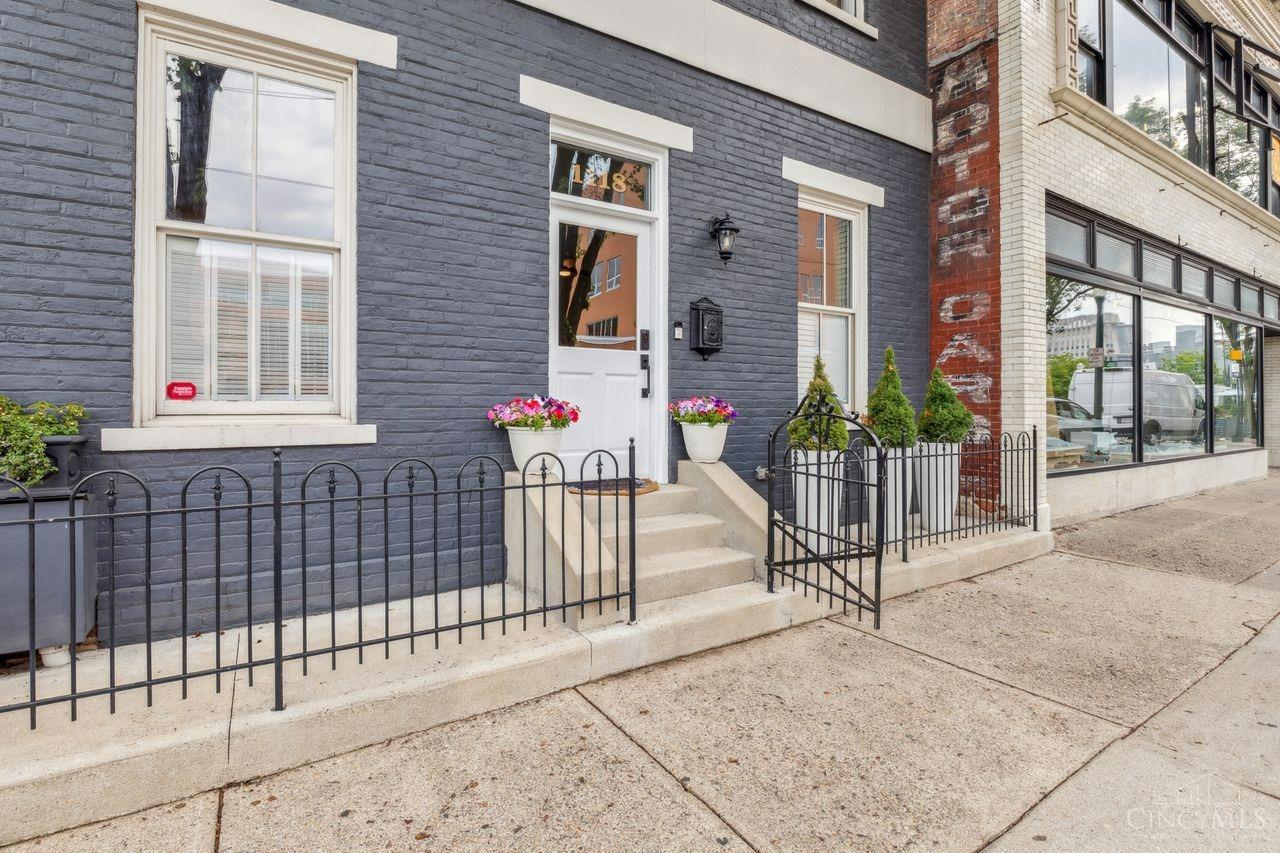 1118 Race Street