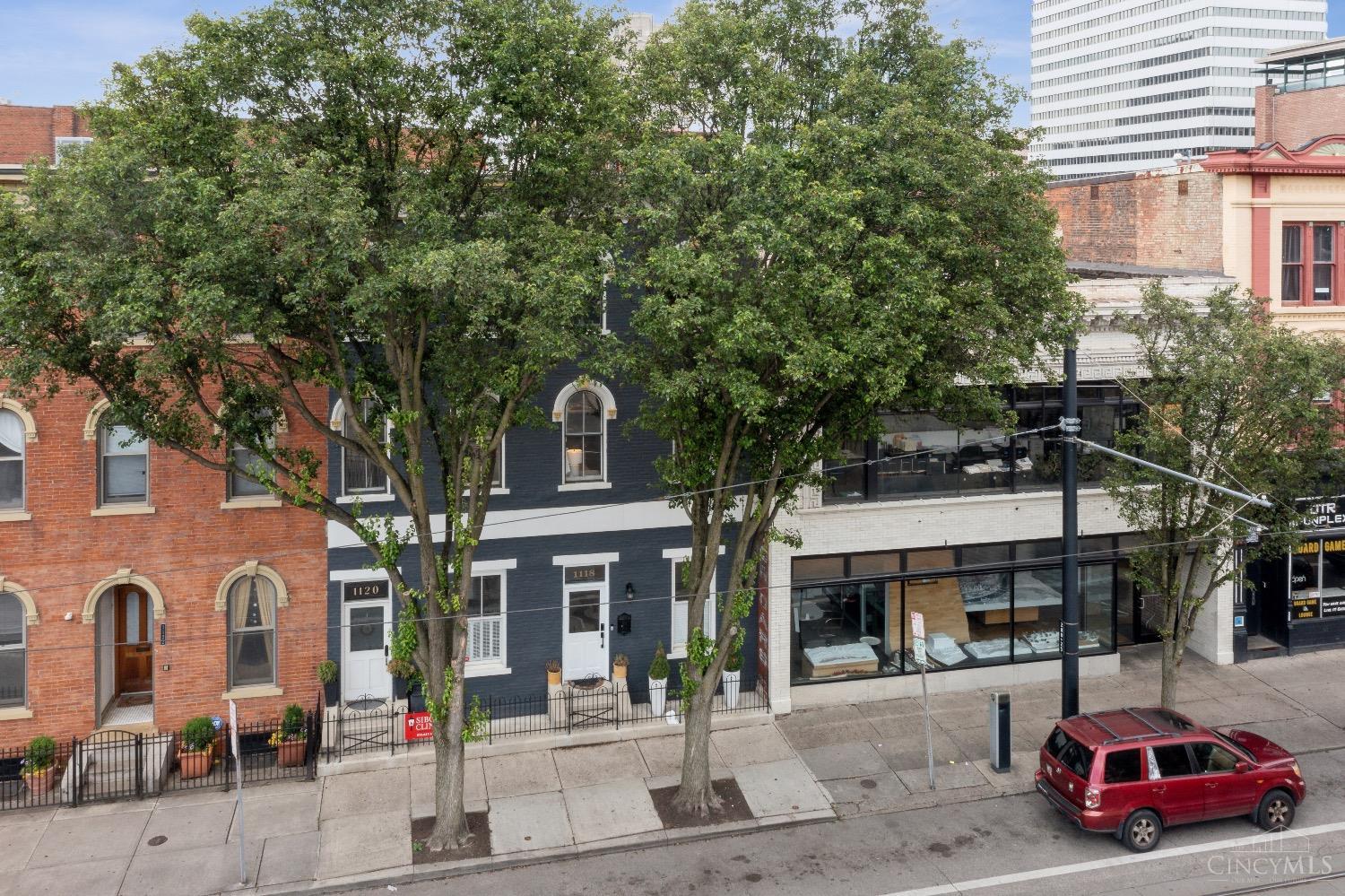 1118 Race Street