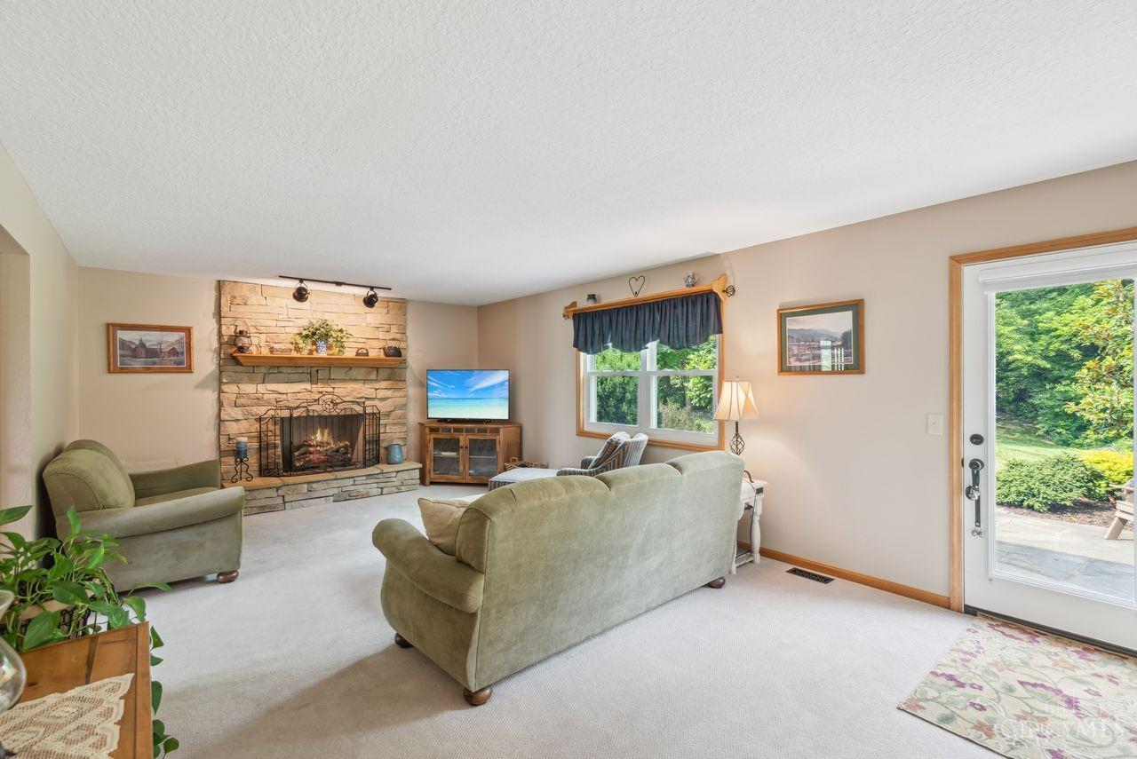 5671 Quapaw Court
