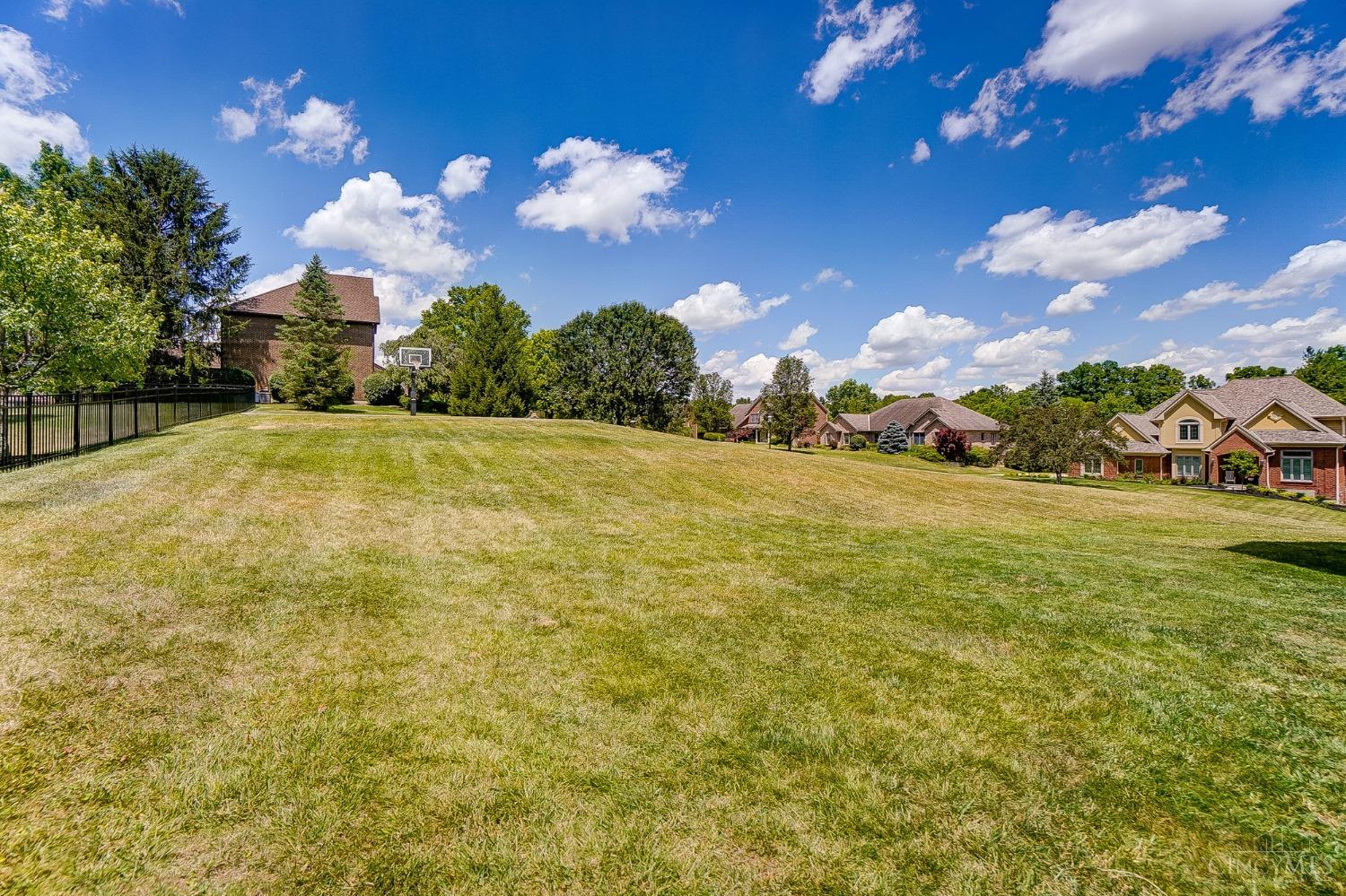 5193 Wesselman Woods Drive