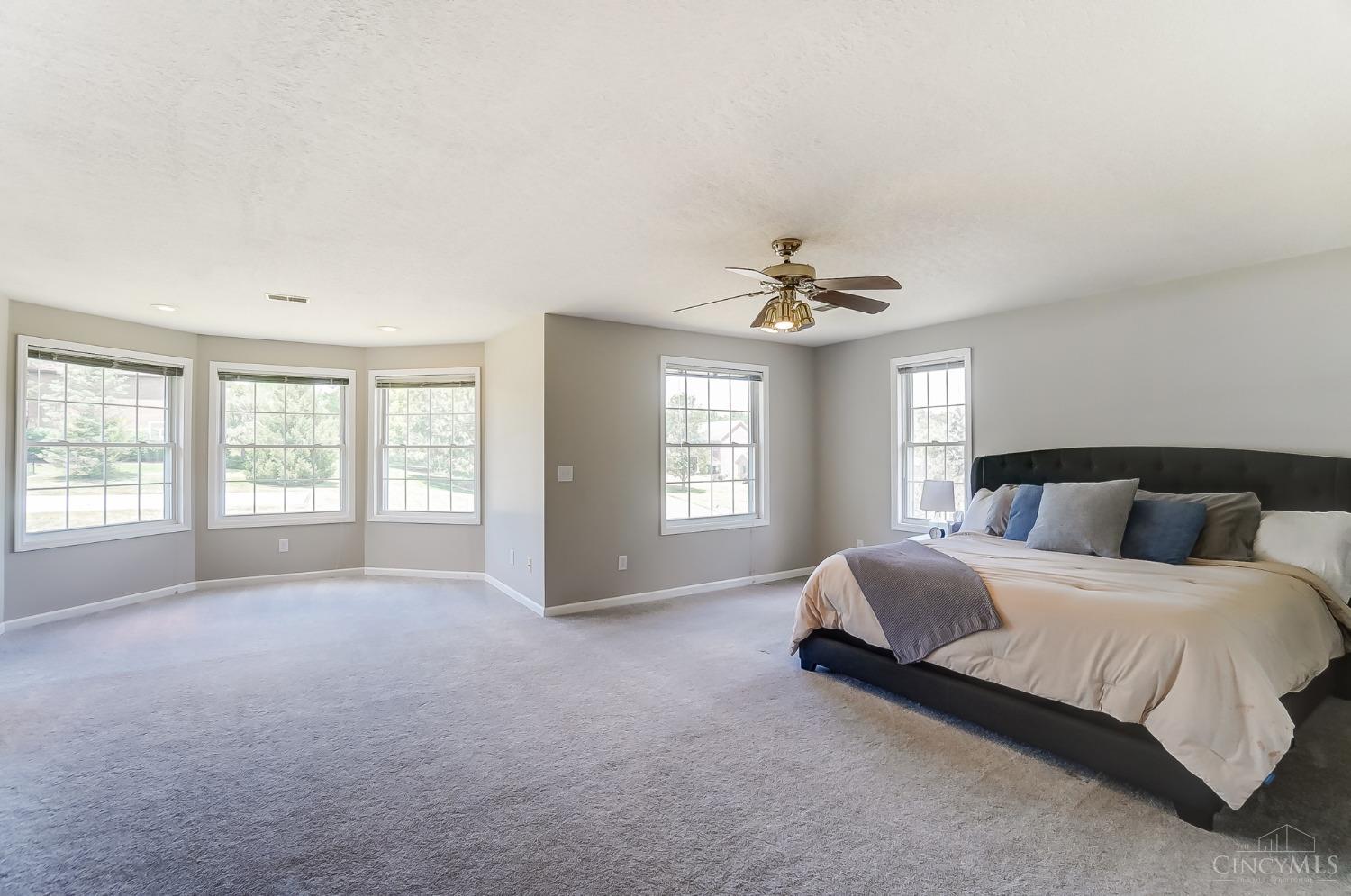 5193 Wesselman Woods Drive