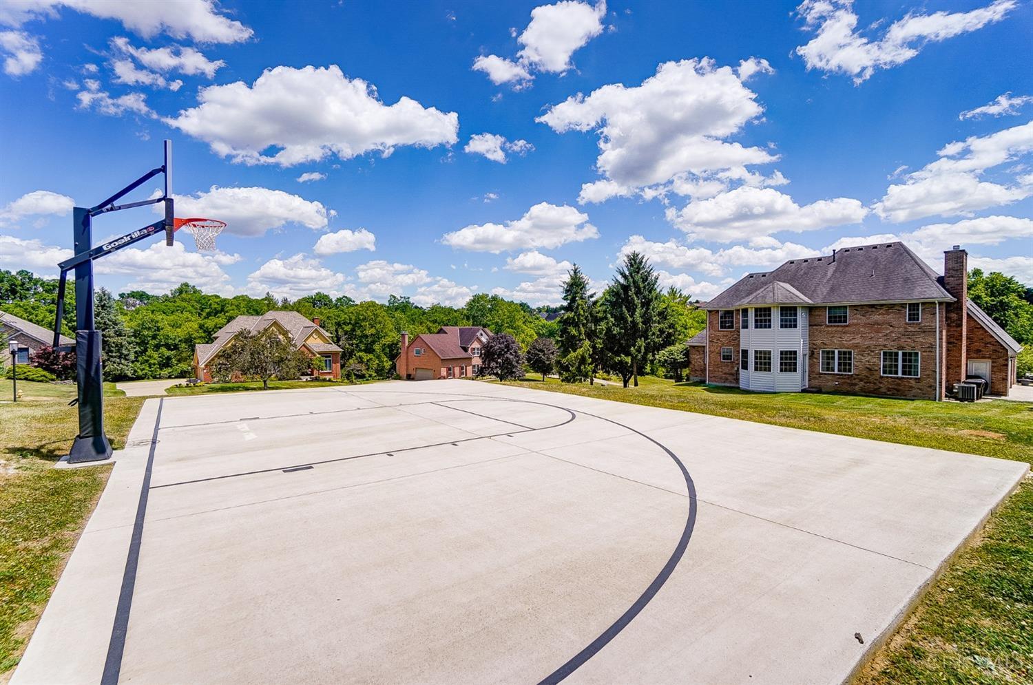 5193 Wesselman Woods Drive